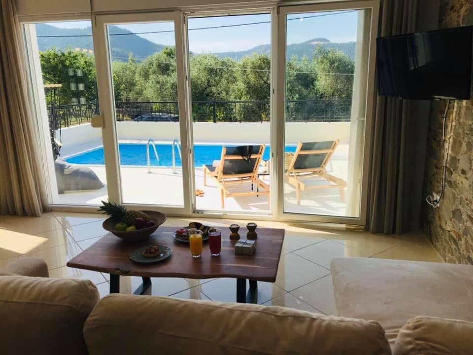 Arsenoi'S Pool Villa Скала-Потамьяс Екстер'єр фото