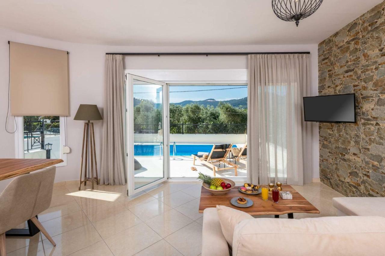 Arsenoi'S Pool Villa Скала-Потамьяс Екстер'єр фото