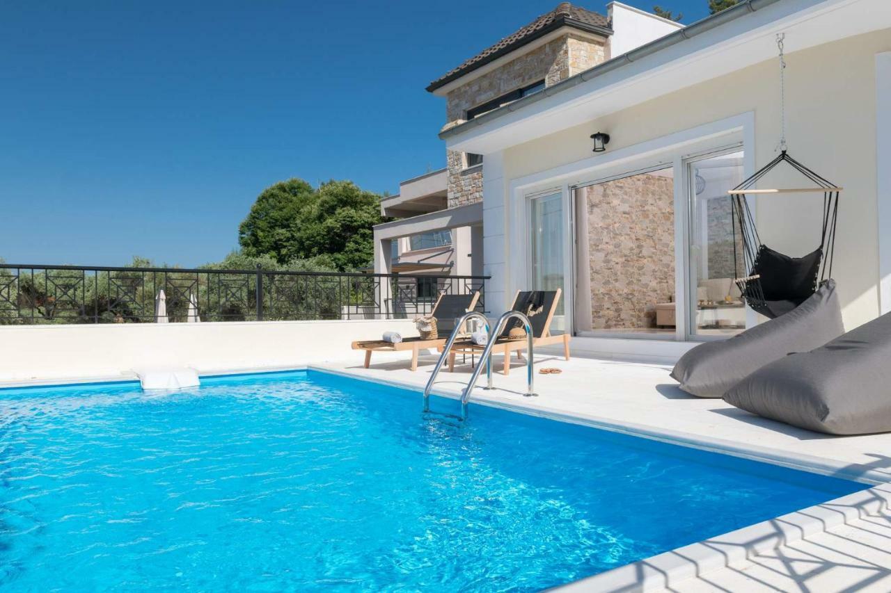 Arsenoi'S Pool Villa Скала-Потамьяс Екстер'єр фото